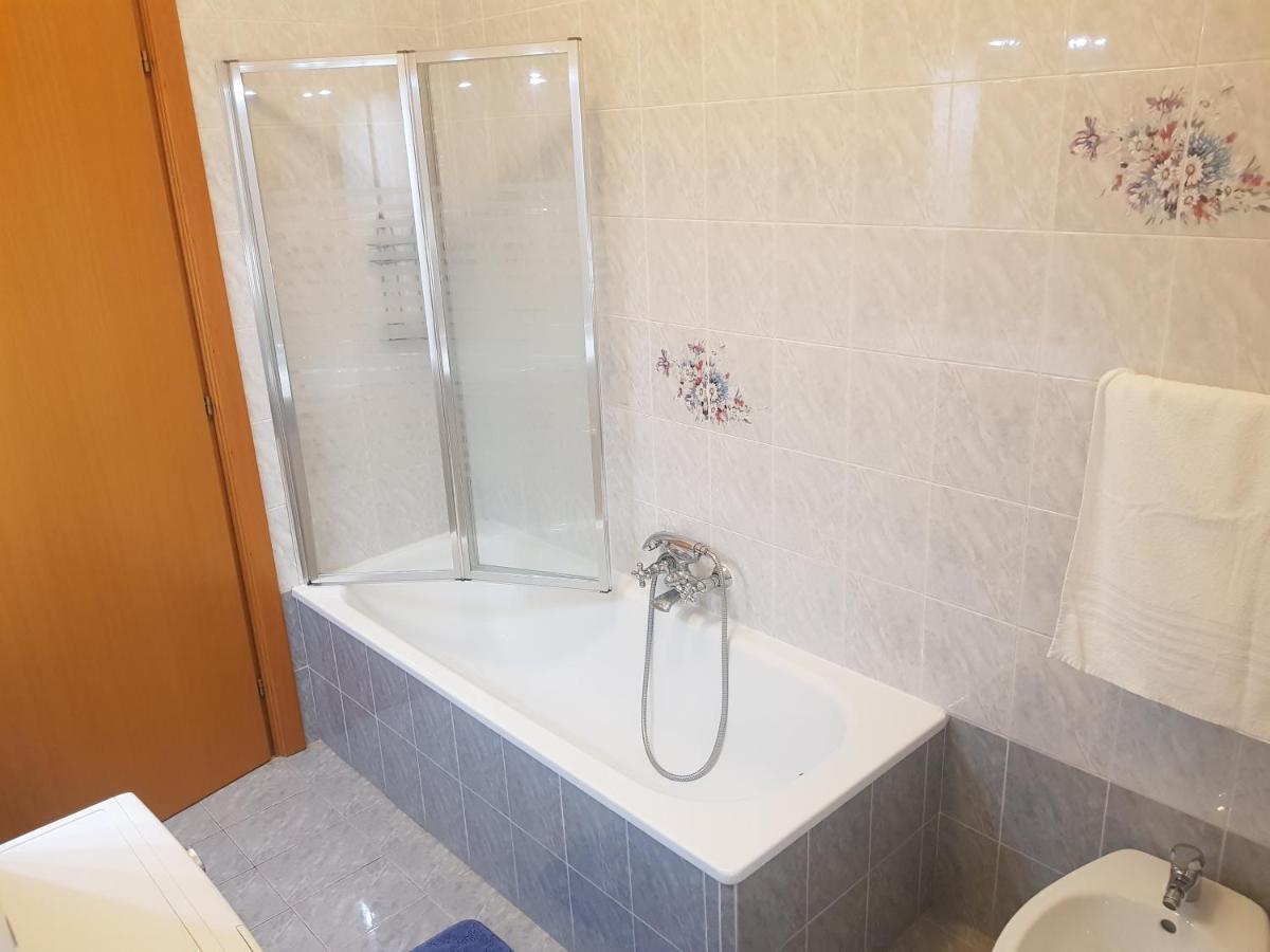 New House Apartment Follonica Bagian luar foto